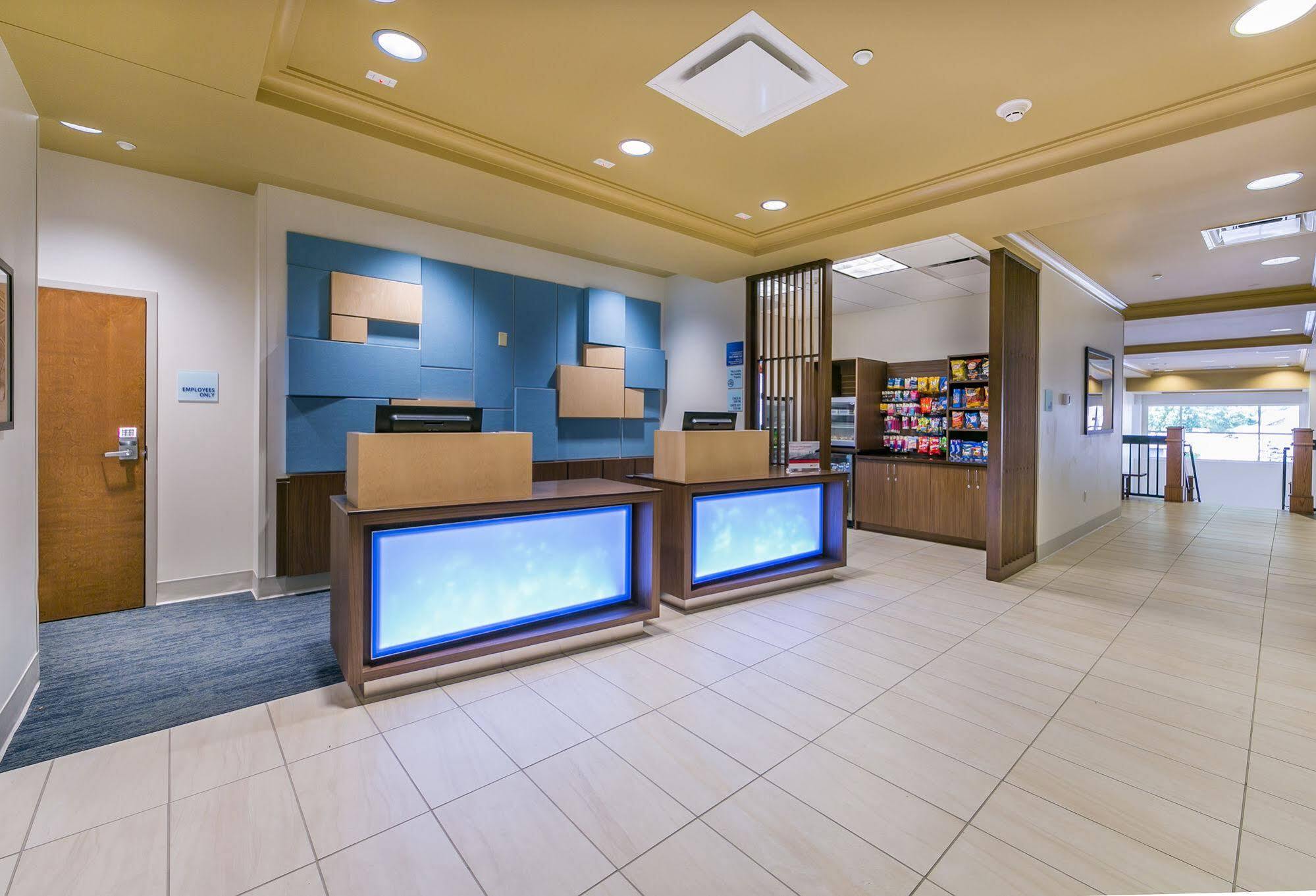 Holiday Inn Express Gatlinburg Downtown By Ihg Exteriör bild